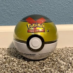 Pokemon Poke ball.